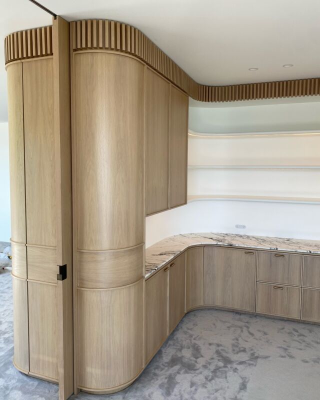 We love making beautifully designed Joinery and working with real professionals. @designwisegroup along with the client carefully thought out their wardrobe and study on our recently completed project for @oneupbuilding. Projects with this level of detail require teamwork. One Up Building are true professionals in their craft and Joinery like this only works if all the prep work is done and designed right.